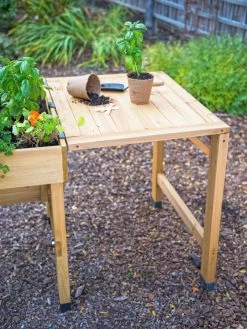 VegTrug® Side Table -Garden Care Shop 8592870 004 tif