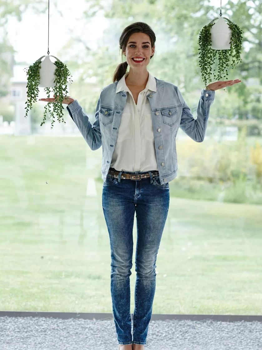 Exaco Euro Hanging Planters, Set Of 2 4 Exaco Euro Hanging Planters, Set Of 2 - Image 2